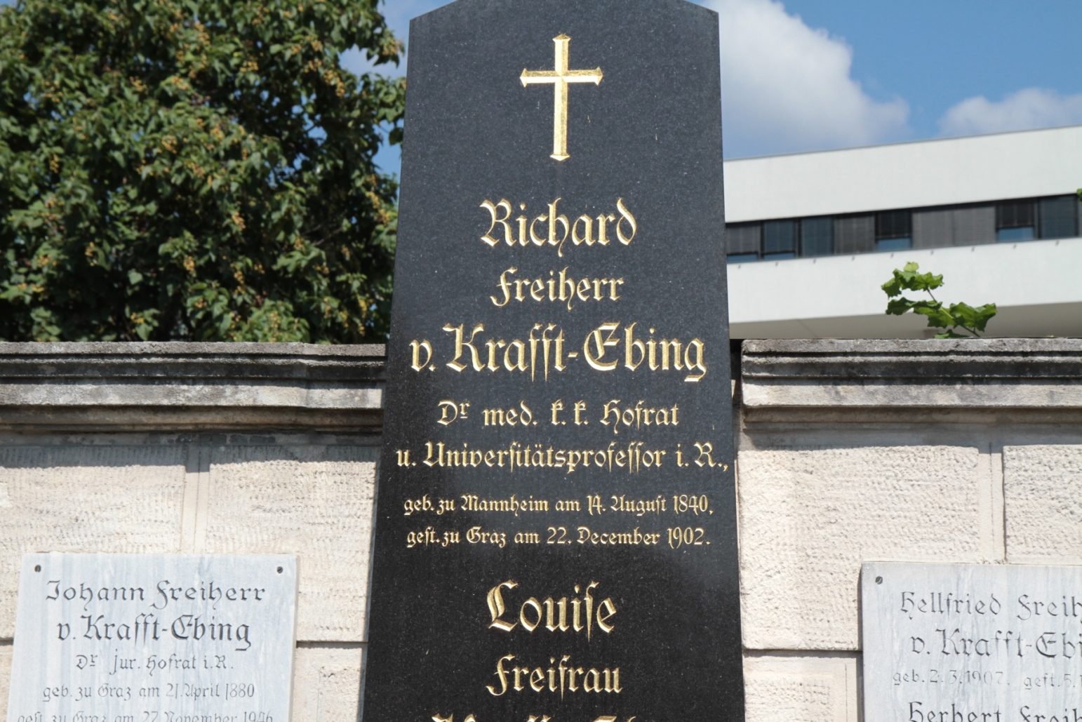 Richard%20von%20Krafft-Ebing%27s%20tomb%2C%20%20Leonhardfriedhof%2C%20Graz%20-%2003.JPG